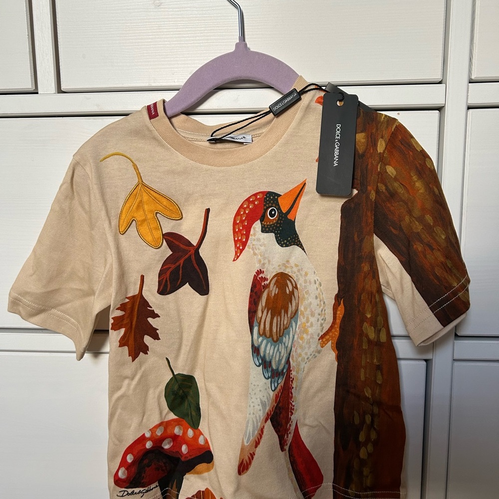 Dolce & Gabbana Beige T-Shirt with Bird and Leaf Design